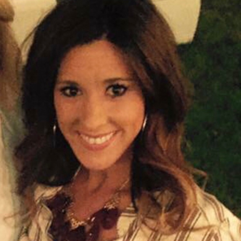 Meet your Posher, Angela